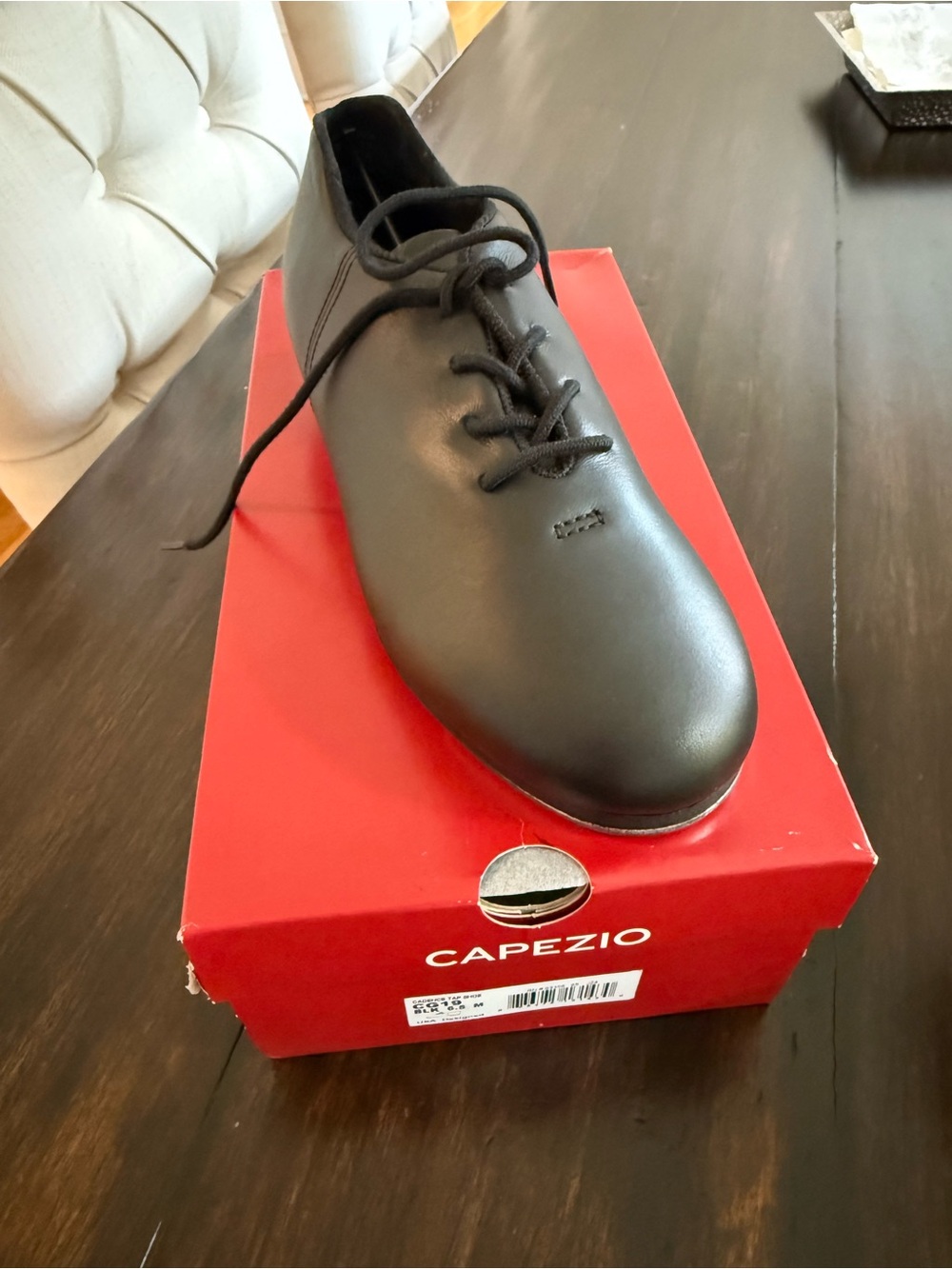 NWT Capezio Cadence CG19 Tap Shoes, Black, 6.5M